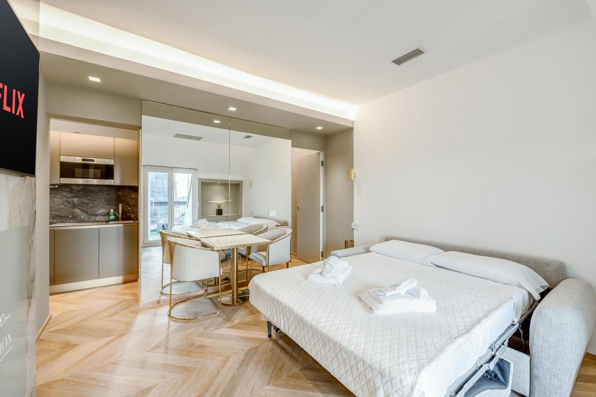 Luxury Skyview Suite - Citylife Apartment - Mico Милано Екстериор снимка